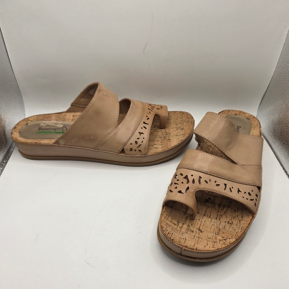 Baretraps Careena Tan Wedge Slide Sandals Memory Foam Toe Loop Womens 10 M